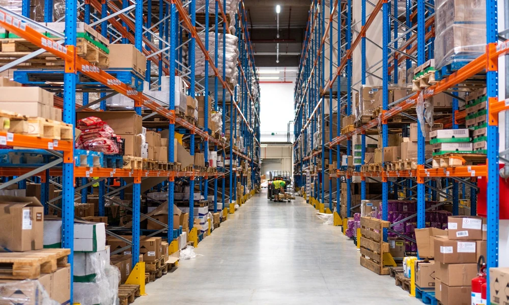 How Steel Sheds & Warehouses Support Efficient Business Operations